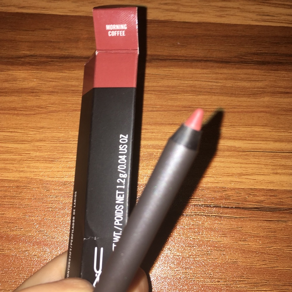 MAC Morning Coffee lipliner RARE!